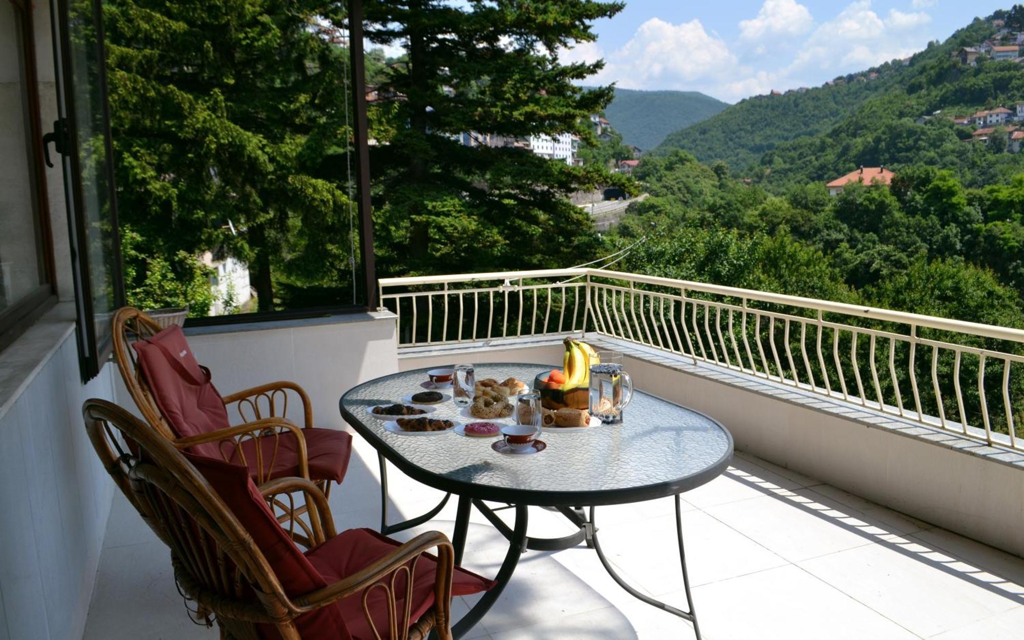 Apartament Avlija Garden Gem Sarajewo Zewnętrze zdjęcie